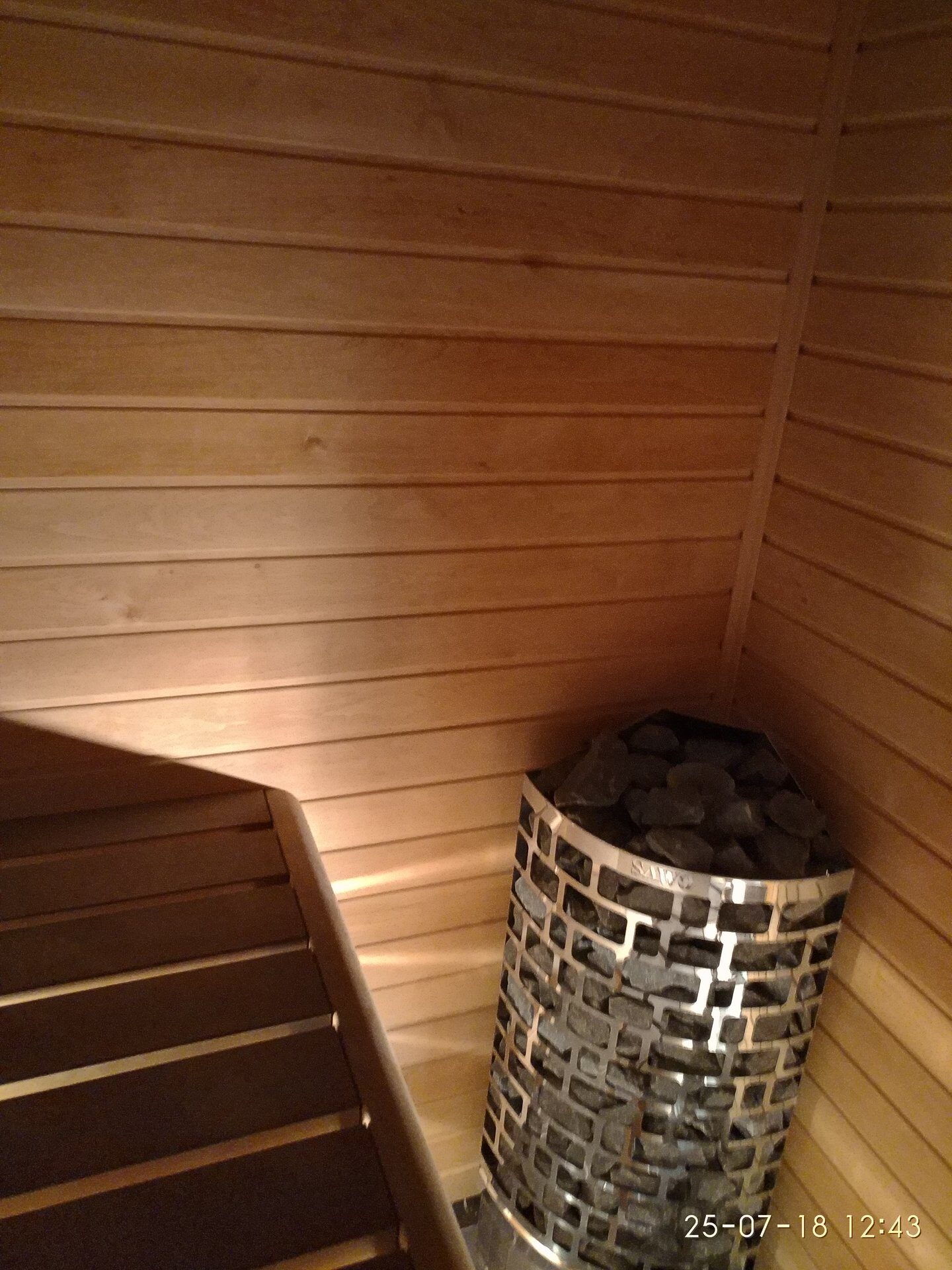 Угловая каменка SAWO Aries